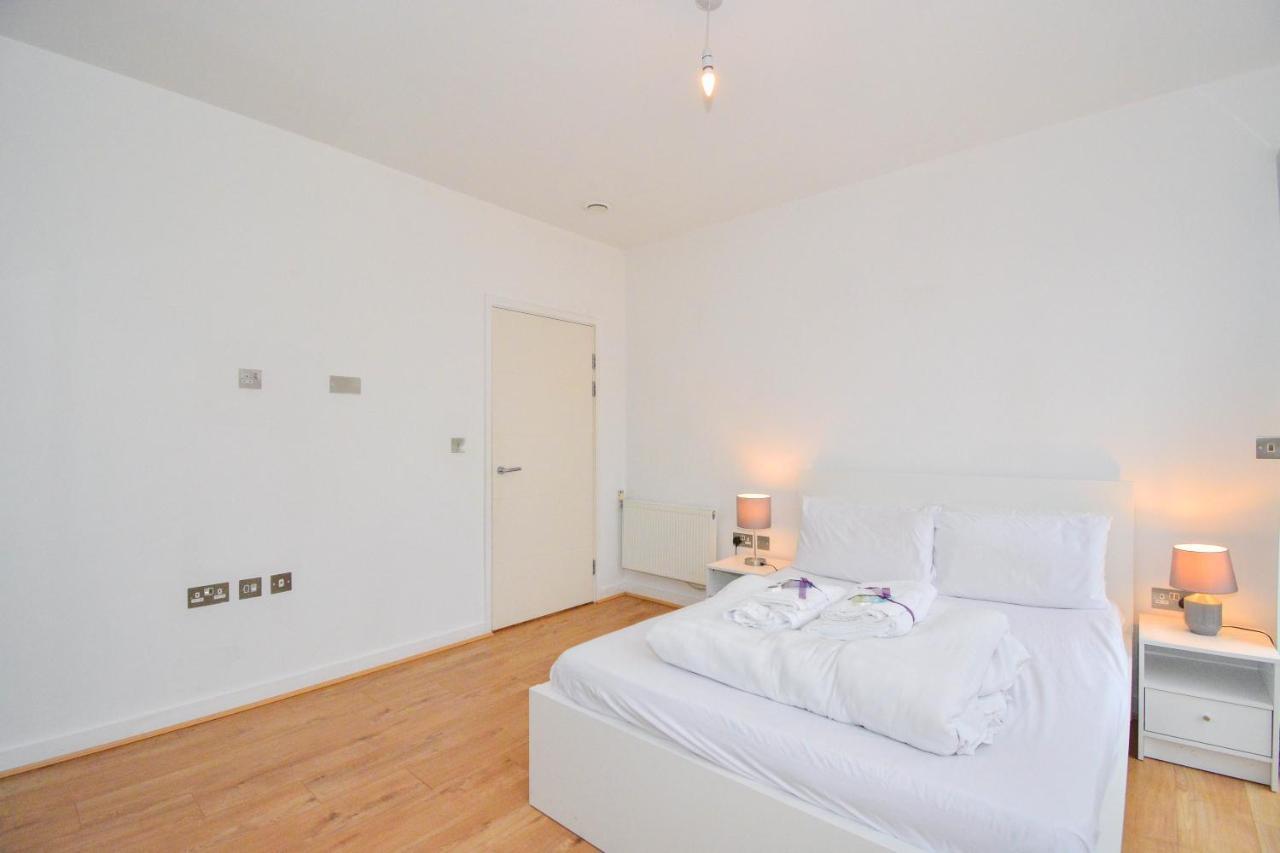 Apartment Wharf - Cambridge Av Londyn Zewnętrze zdjęcie